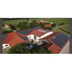 專業(yè)承接家用光伏屋頂安裝方案設(shè)計、電站施工建設(shè)、后期運行維護(hù)